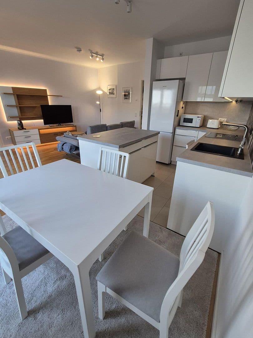 Prenájom bytu 2-izbový 67 m², An der alten Gärtnerei 19, Berlin, Berlín Prenájom bytu 2-izbový 67 m², An der alten Gärtnerei 19, Berlin, Berlín