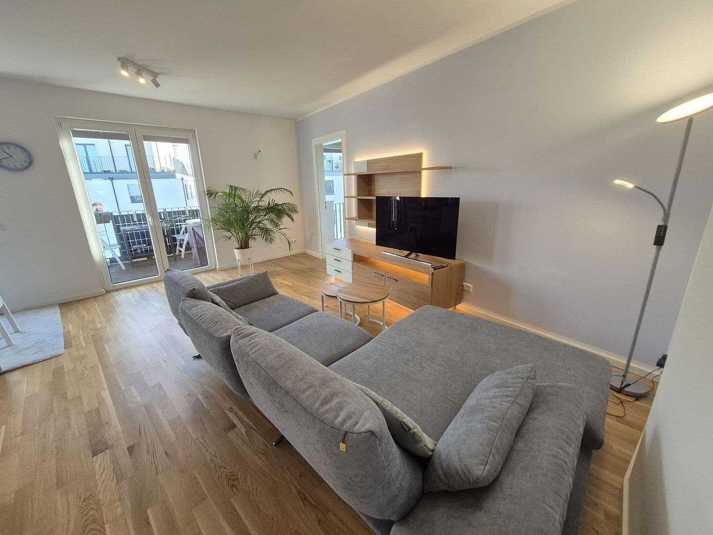 Prenájom bytu 2-izbový 67 m², An der alten Gärtnerei 19, Berlin, Berlín Prenájom bytu 2-izbový 67 m², An der alten Gärtnerei 19, Berlin, Berlín