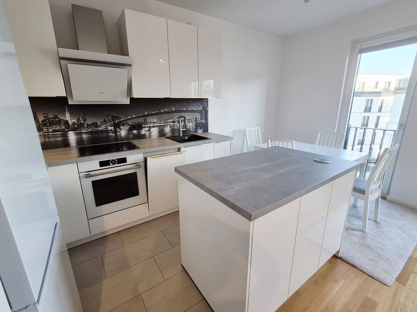 Prenájom bytu 2-izbový 67 m², An der alten Gärtnerei 19, Berlin, Berlín Prenájom bytu 2-izbový 67 m², An der alten Gärtnerei 19, Berlin, Berlín