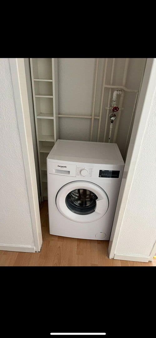 Prenájom bytu 15 m², Treptower Str. 64, Berlin, Berlín Prenájom bytu 15 m², Treptower Str. 64, Berlin, Berlín