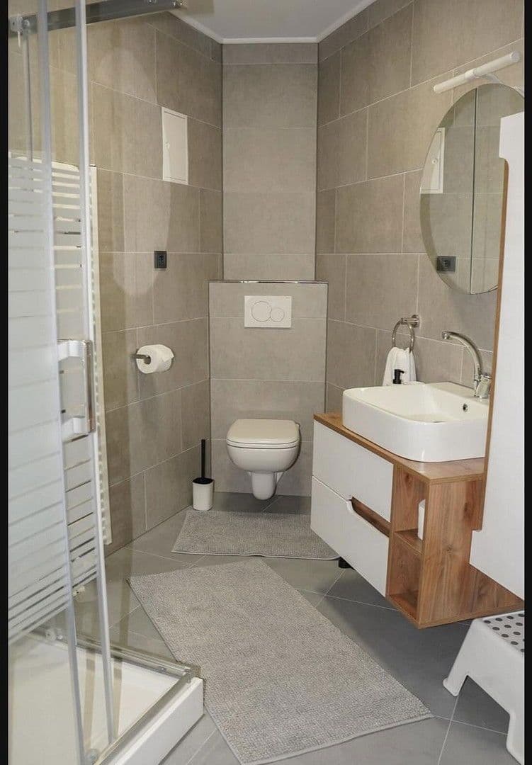 Prenájom bytu 40 m², Weißenhorner Straße 26, Bubesheim, Bavorsko Prenájom bytu 40 m², Weißenhorner Straße 26, Bubesheim, Bavorsko