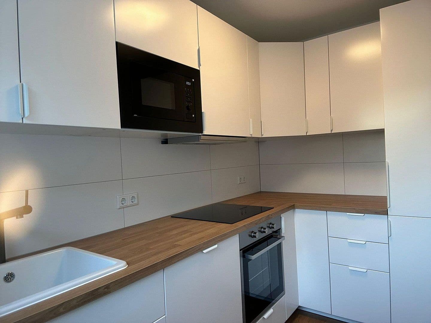 Prenájom bytu 3-izbový 96 m², Schwanhildenstr. 14, Essen, Severné Porýnie - Westfálsko Prenájom bytu 3-izbový 96 m², Schwanhildenstr. 14, Essen, Severné Porýnie - Westfálsko