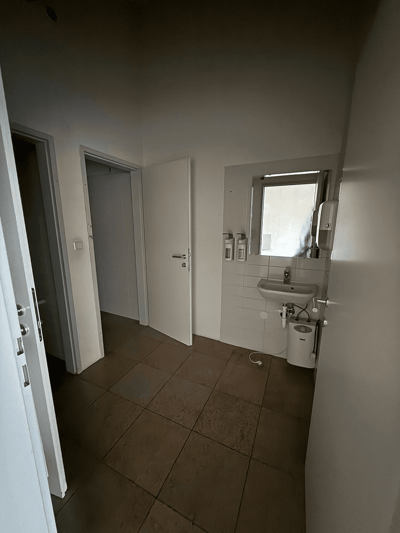 Prenájom kancelárie 246 m², Banhofsraße 29-31, Tulln an der Donau, Dolné Rakúsko Prenájom kancelárie 246 m², Banhofsraße 29-31, Tulln an der Donau, Dolné Rakúsko