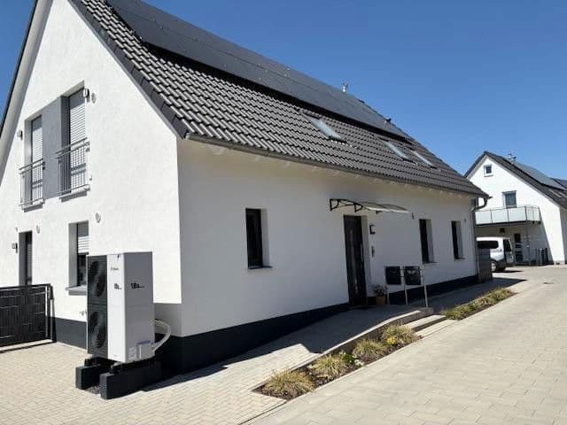 Predaj bytu 4-izbový 96 m², Simonshofer Str. 18a, Schnaittach, Bavorsko Predaj bytu 4-izbový 96 m², Simonshofer Str. 18a, Schnaittach, Bavorsko