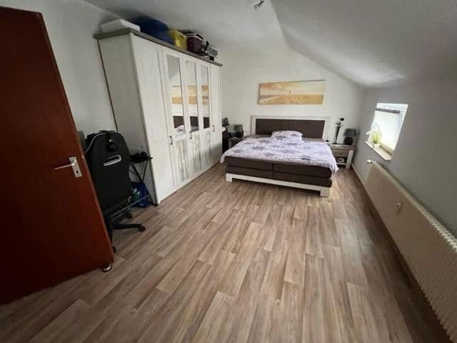 Predaj domu 172 m², pozemek 1.920 m², Geestland, Dolné Sasko Predaj domu 172 m², pozemek 1.920 m², Geestland, Dolné Sasko