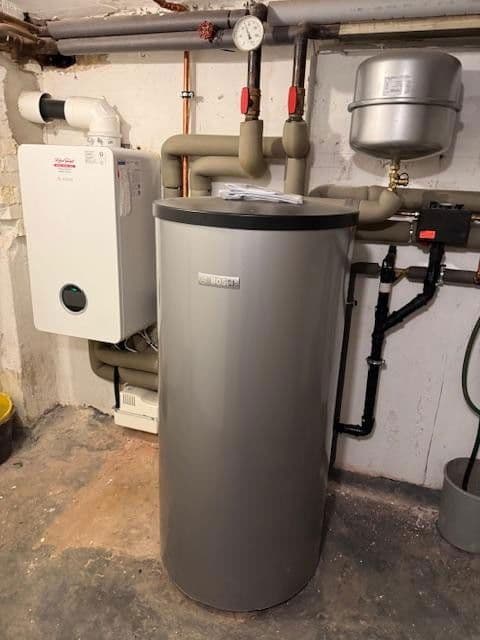 Predaj domu 172 m², pozemek 1.920 m², Geestland, Dolné Sasko Predaj domu 172 m², pozemek 1.920 m², Geestland, Dolné Sasko