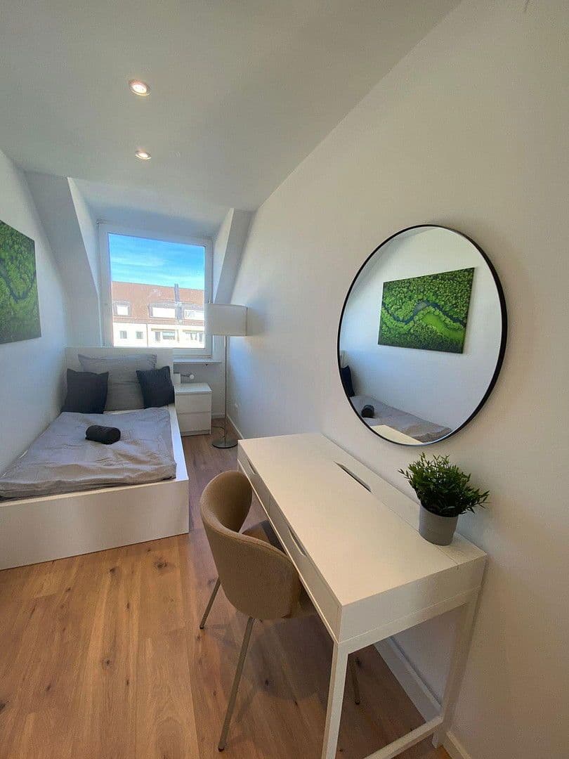 Prenájom bytu 80 m², Dachauerstraße 419, München, Bavorsko Prenájom bytu 80 m², Dachauerstraße 419, München, Bavorsko