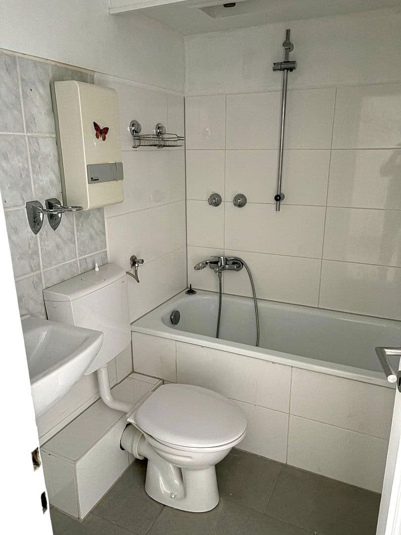 Prenájom bytu 3-izbový 56 m², Nordstrasse 42, Velbert, Severné Porýnie - Westfálsko Prenájom bytu 3-izbový 56 m², Nordstrasse 42, Velbert, Severné Porýnie - Westfálsko