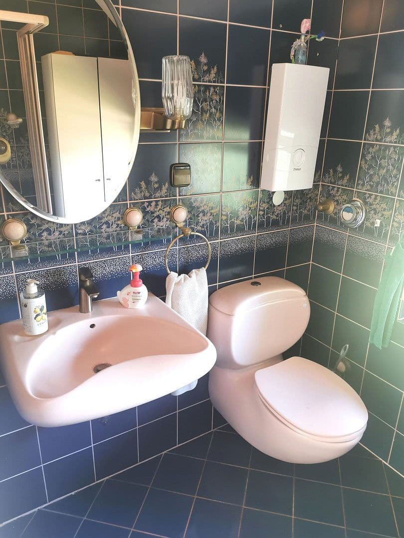 Predaj domu 350 m², pozemek 500 m², Garbsen, Dolné Sasko Predaj domu 350 m², pozemek 500 m², Garbsen, Dolné Sasko