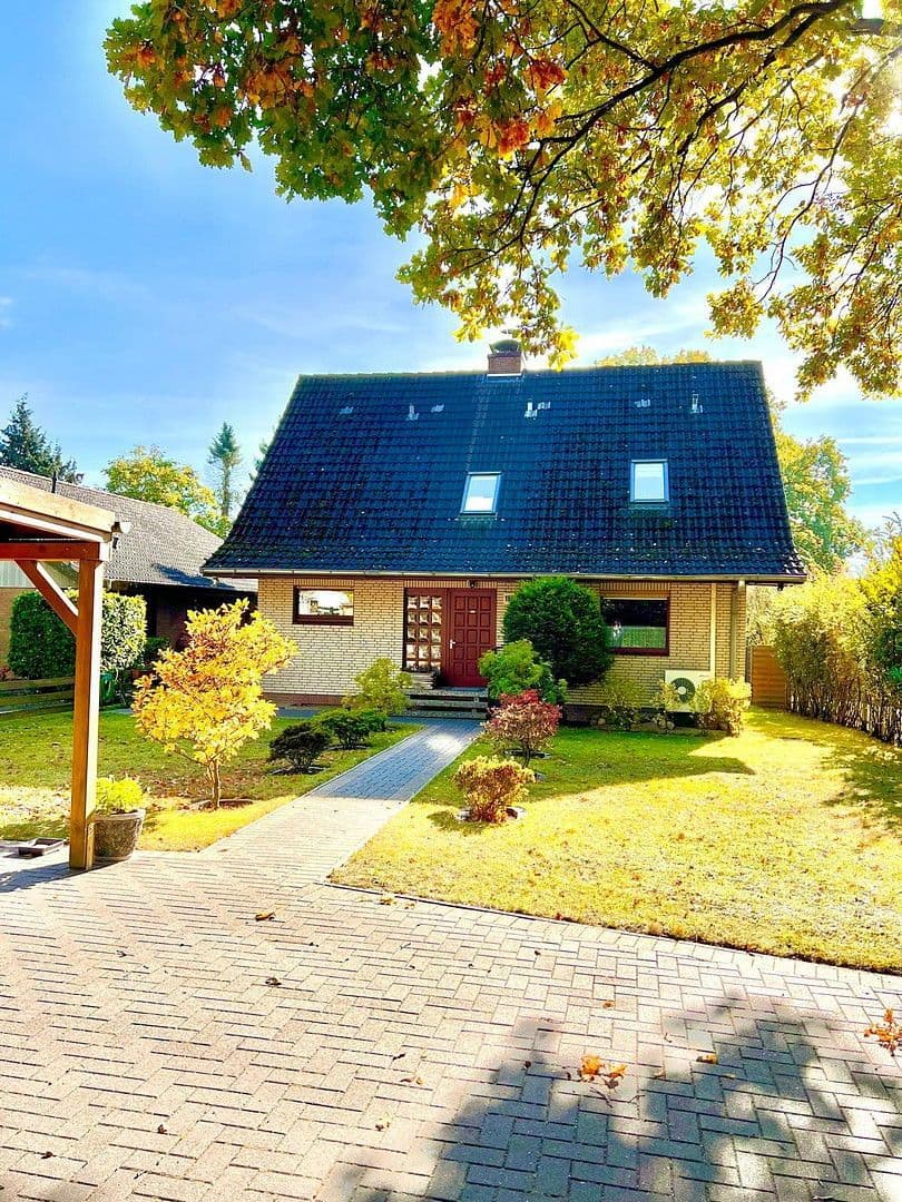 Predaj domu 135 m², pozemek 636 m², Hamburg, Hamburg Predaj domu 135 m², pozemek 636 m², Hamburg, Hamburg