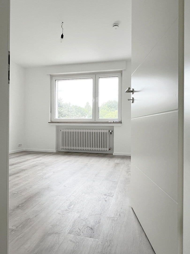 Prenájom bytu 3-izbový 86 m², Schweilbacher Straße 143, Würselen, Severné Porýnie - Westfálsko Prenájom bytu 3-izbový 86 m², Schweilbacher Straße 143, Würselen, Severné Porýnie - Westfálsko