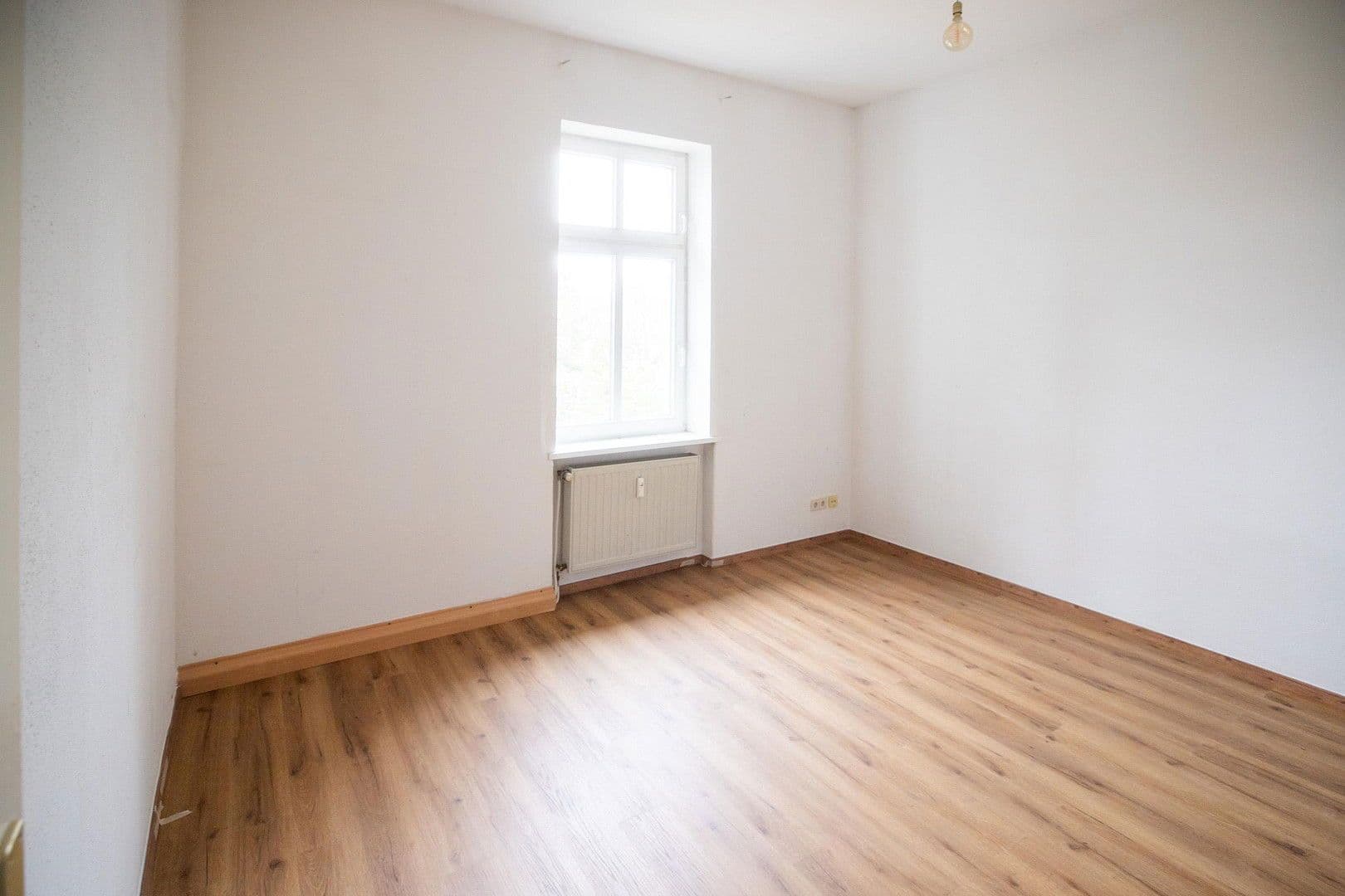 Prenájom bytu 20 m², Ursula-Goetze-Straße 25, Berlin, Berlín Prenájom bytu 20 m², Ursula-Goetze-Straße 25, Berlin, Berlín
