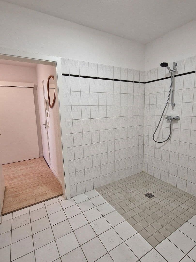 Prenájom bytu 1-izbový 48 m², Segeberger Str. 8, Stockelsdorf, Šlezvicko-Holštajnsko Prenájom bytu 1-izbový 48 m², Segeberger Str. 8, Stockelsdorf, Šlezvicko-Holštajnsko