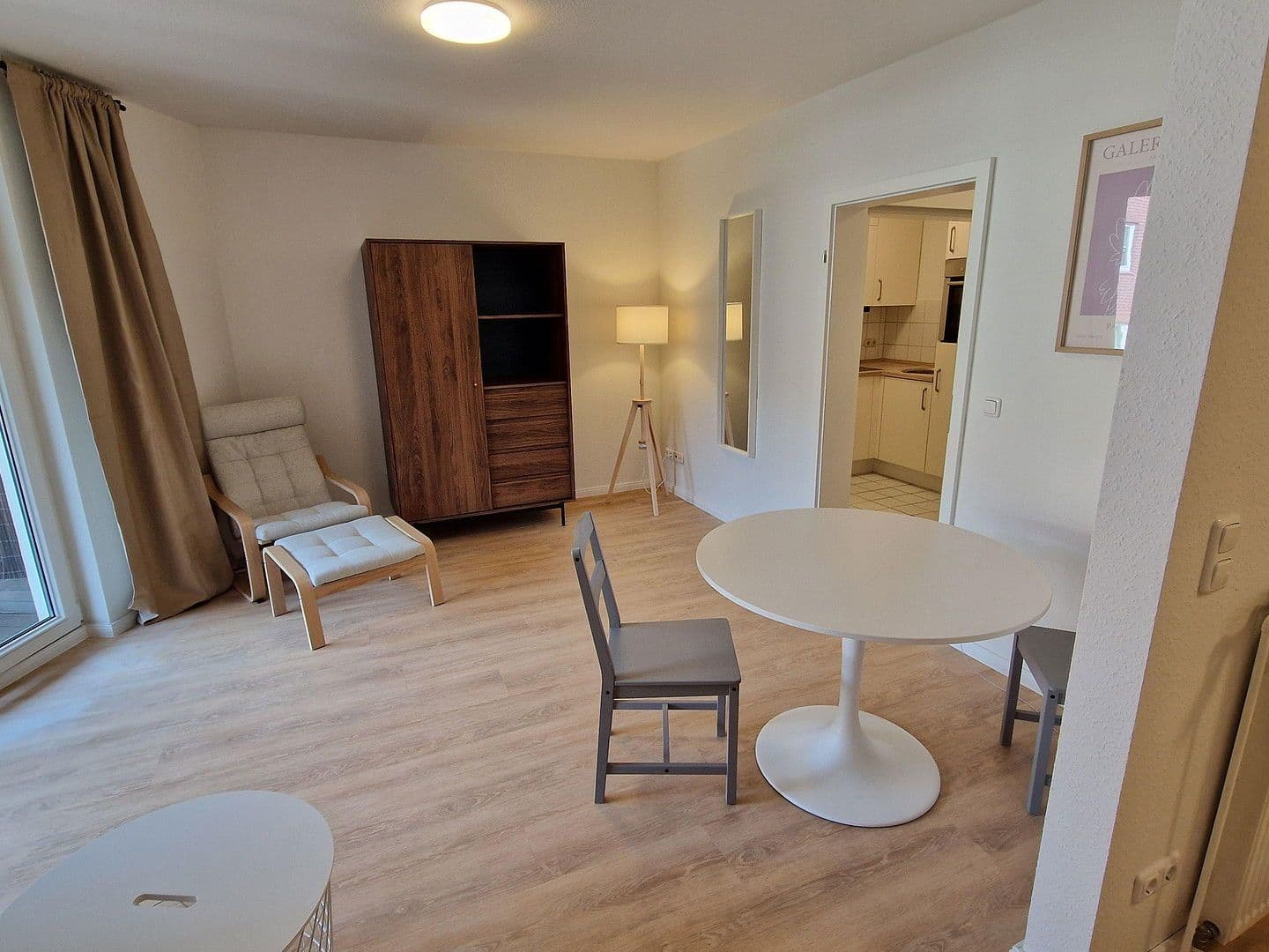 Prenájom bytu 1-izbový 48 m², Segeberger Str. 8, Stockelsdorf, Šlezvicko-Holštajnsko Prenájom bytu 1-izbový 48 m², Segeberger Str. 8, Stockelsdorf, Šlezvicko-Holštajnsko