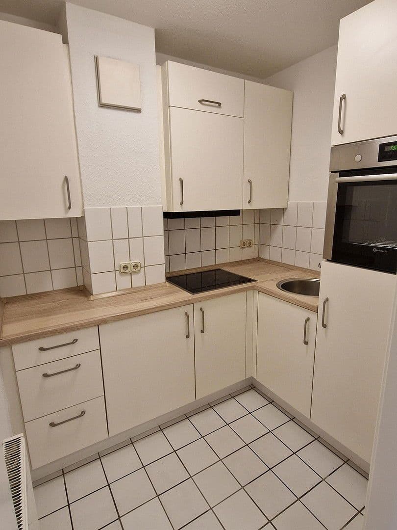 Prenájom bytu 1-izbový 48 m², Segeberger Str. 8, Stockelsdorf, Šlezvicko-Holštajnsko Prenájom bytu 1-izbový 48 m², Segeberger Str. 8, Stockelsdorf, Šlezvicko-Holštajnsko