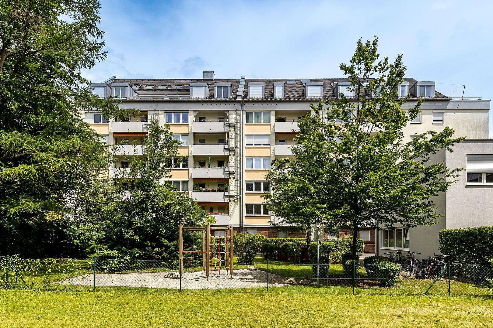 Prenájom bytu 1-izbový 35 m², Haidhauserstr. 7, München, Bavorsko Prenájom bytu 1-izbový 35 m², Haidhauserstr. 7, München, Bavorsko