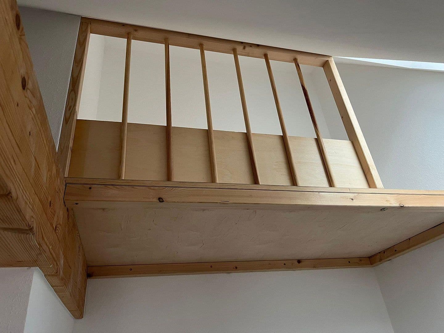 Prenájom bytu 4-izbový 120 m², Horb am Neckar, Bádensko-Wurttembersko Prenájom bytu 4-izbový 120 m², Horb am Neckar, Bádensko-Wurttembersko