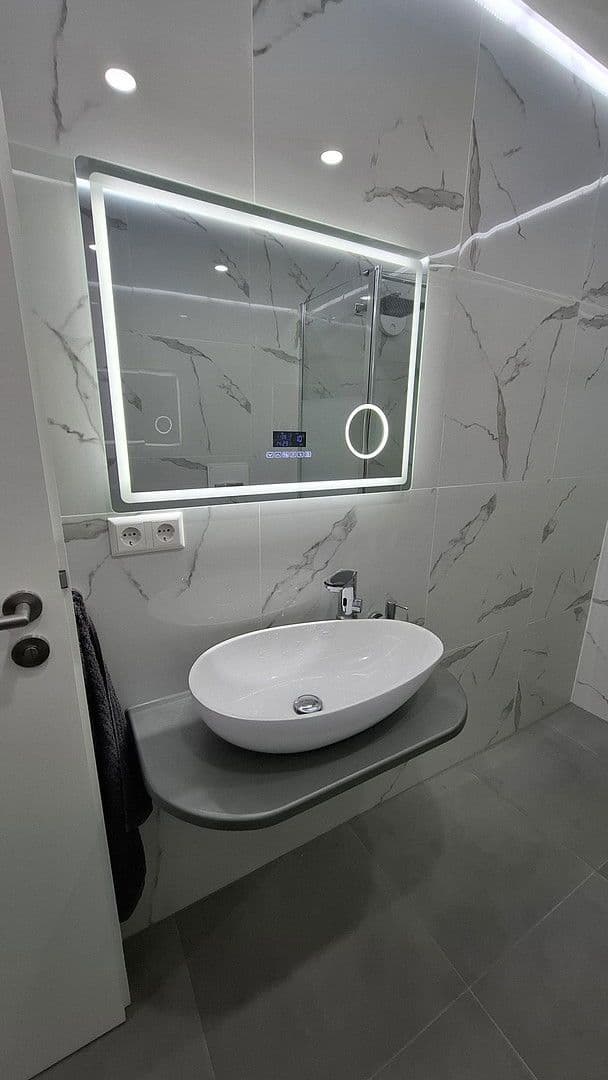 Predaj bytu 3-izbový 75 m², Gundelsheim, Bádensko-Wurttembersko Predaj bytu 3-izbový 75 m², Gundelsheim, Bádensko-Wurttembersko