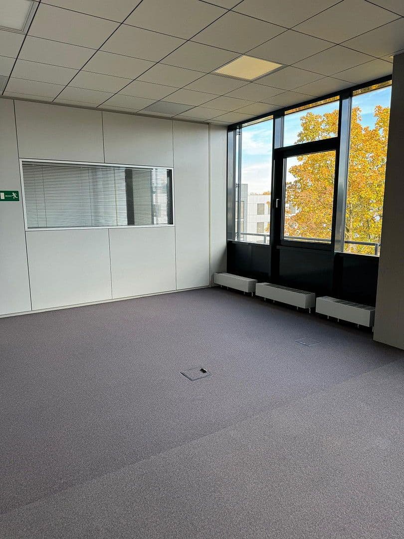 Prenájom kancelárie 6.616 m², Dachauer Straße, München, Bavorsko Prenájom kancelárie 6.616 m², Dachauer Straße, München, Bavorsko