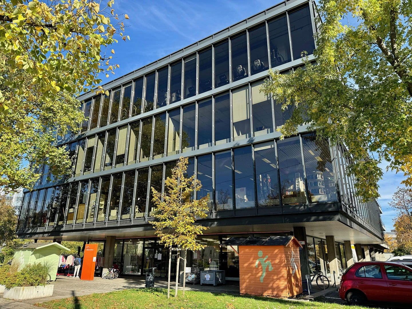 Prenájom kancelárie 6.616 m², Dachauer Straße, München, Bavorsko Prenájom kancelárie 6.616 m², Dachauer Straße, München, Bavorsko