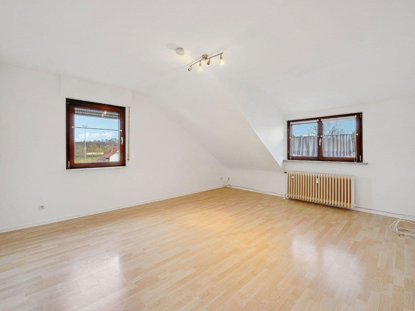 Prenájom bytu 3-izbový 89 m², Südring 31, Seligenstadt, Hesensko Prenájom bytu 3-izbový 89 m², Südring 31, Seligenstadt, Hesensko