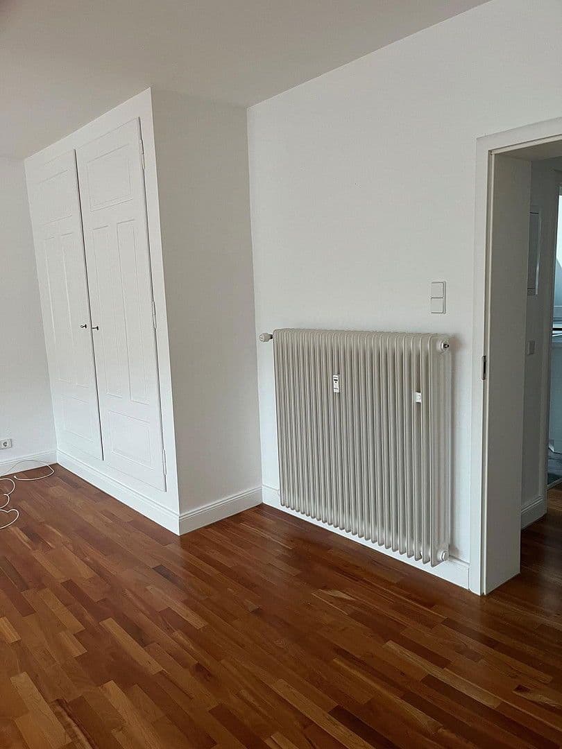 Predaj bytu 2-izbový 66 m², Baden-Baden, Bádensko-Wurttembersko Predaj bytu 2-izbový 66 m², Baden-Baden, Bádensko-Wurttembersko