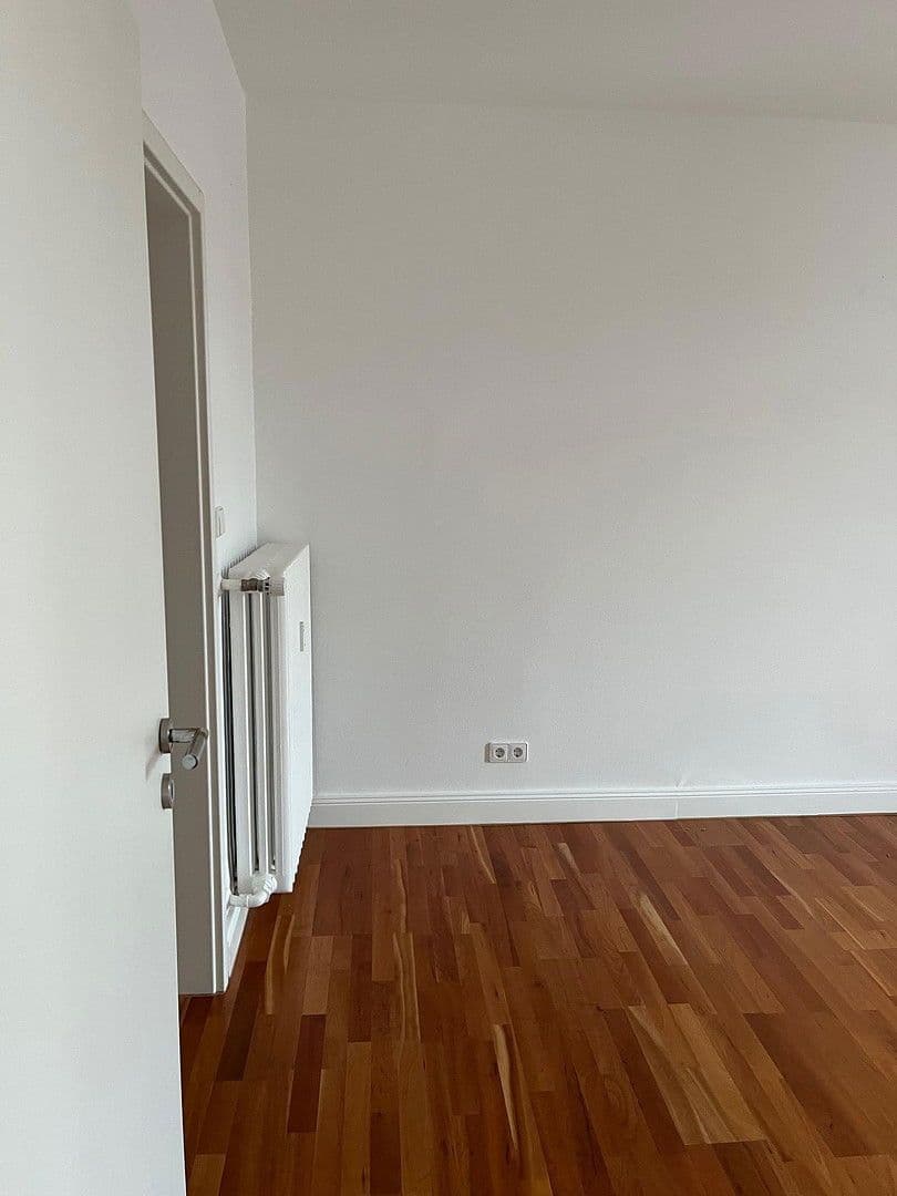 Predaj bytu 2-izbový 66 m², Baden-Baden, Bádensko-Wurttembersko Predaj bytu 2-izbový 66 m², Baden-Baden, Bádensko-Wurttembersko