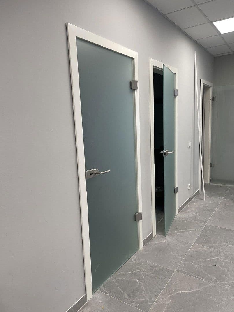 Prenájom kancelárie 395 m², Englmannstraße 2, München, Bavorsko Prenájom kancelárie 395 m², Englmannstraße 2, München, Bavorsko