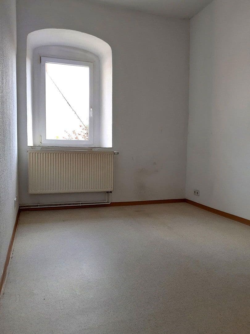 Prenájom bytu 3-izbový 79 m², Frohburg, Sasko Prenájom bytu 3-izbový 79 m², Frohburg, Sasko