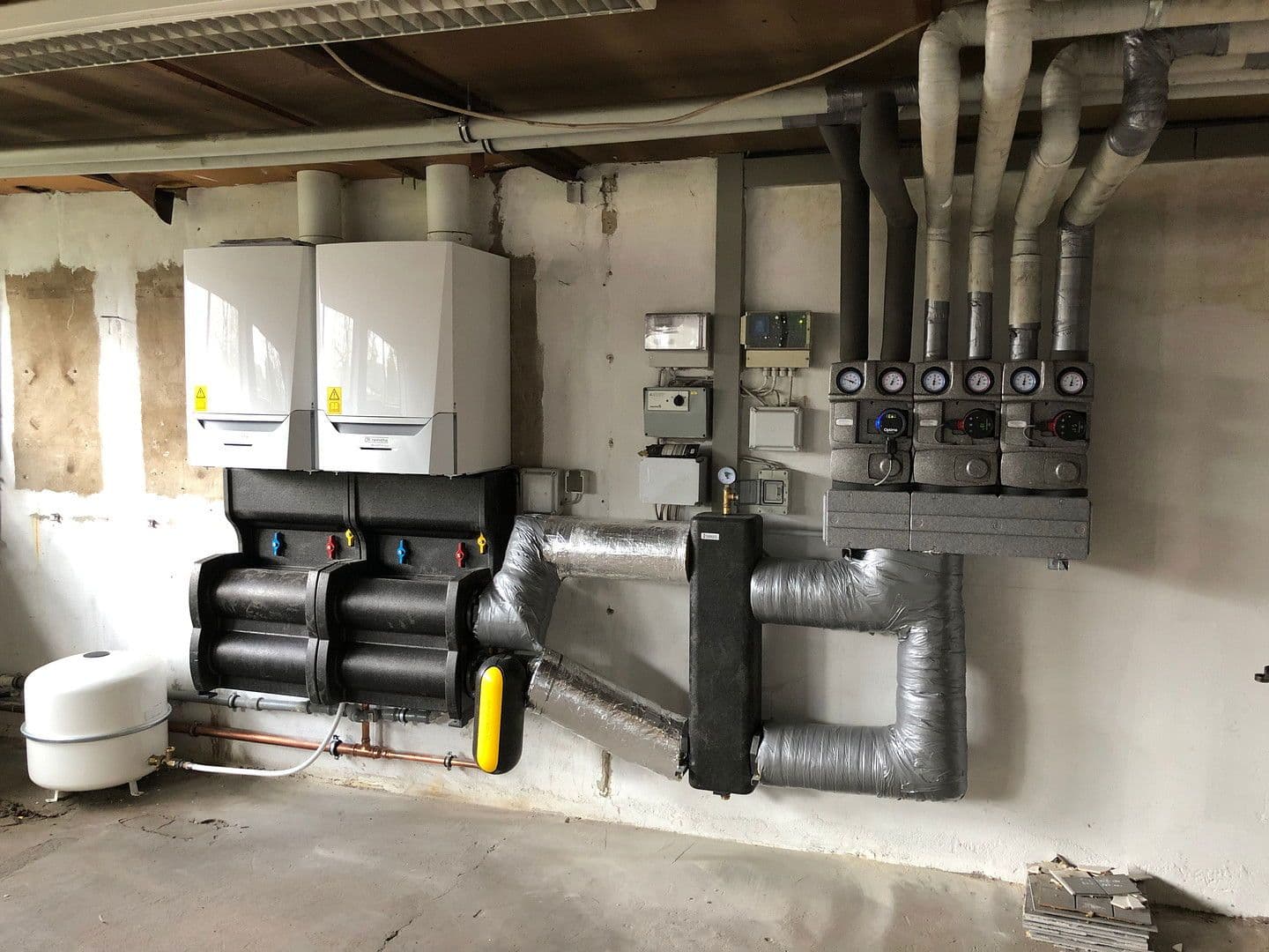 Prenájom nebytového priestoru 1.700 m², Wöstendöllen 24, Visbek, Dolné Sasko Prenájom nebytového priestoru 1.700 m², Wöstendöllen 24, Visbek, Dolné Sasko