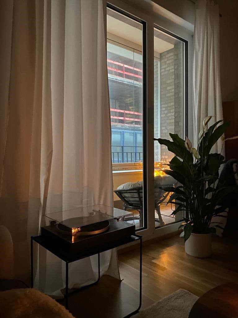 Prenájom bytu 2-izbový 50 m², Frankfurt, Hesensko Prenájom bytu 2-izbový 50 m², Frankfurt, Hesensko