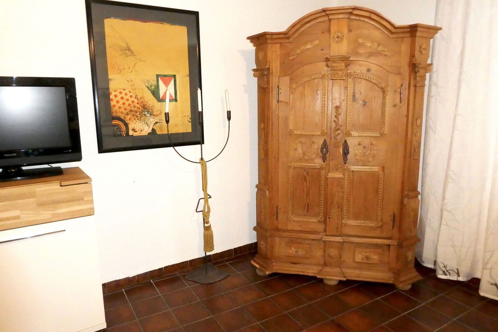 Prenájom bytu 2-izbový 50 m², Esslingen am Neckar, Bádensko-Wurttembersko Prenájom bytu 2-izbový 50 m², Esslingen am Neckar, Bádensko-Wurttembersko