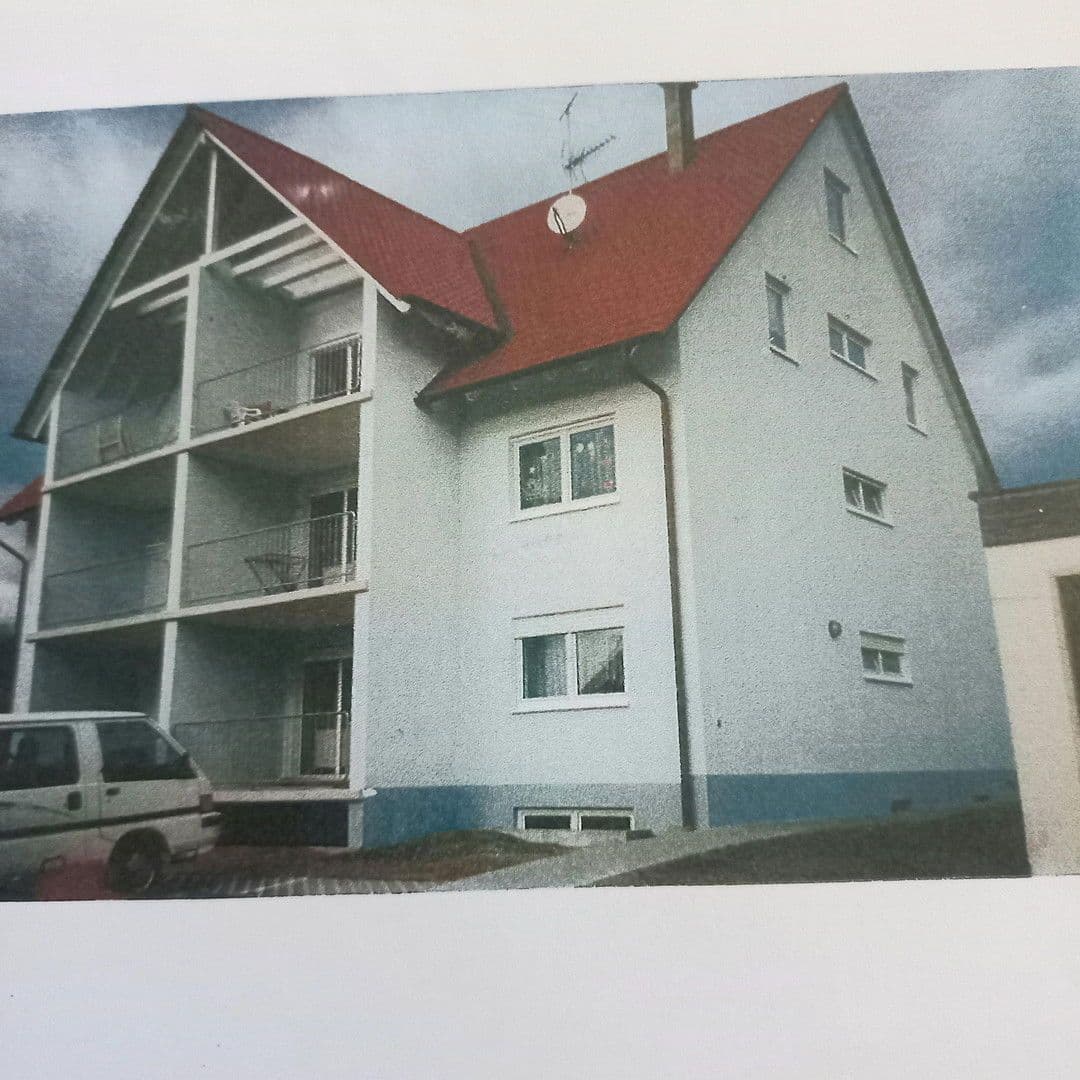 Prenájom bytu 3-izbový 80 m², Euerbach, Bavorsko Prenájom bytu 3-izbový 80 m², Euerbach, Bavorsko