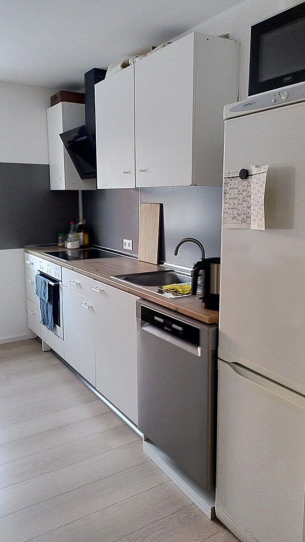 Prenájom bytu 3-izbový 80 m², Euerbach, Bavorsko Prenájom bytu 3-izbový 80 m², Euerbach, Bavorsko