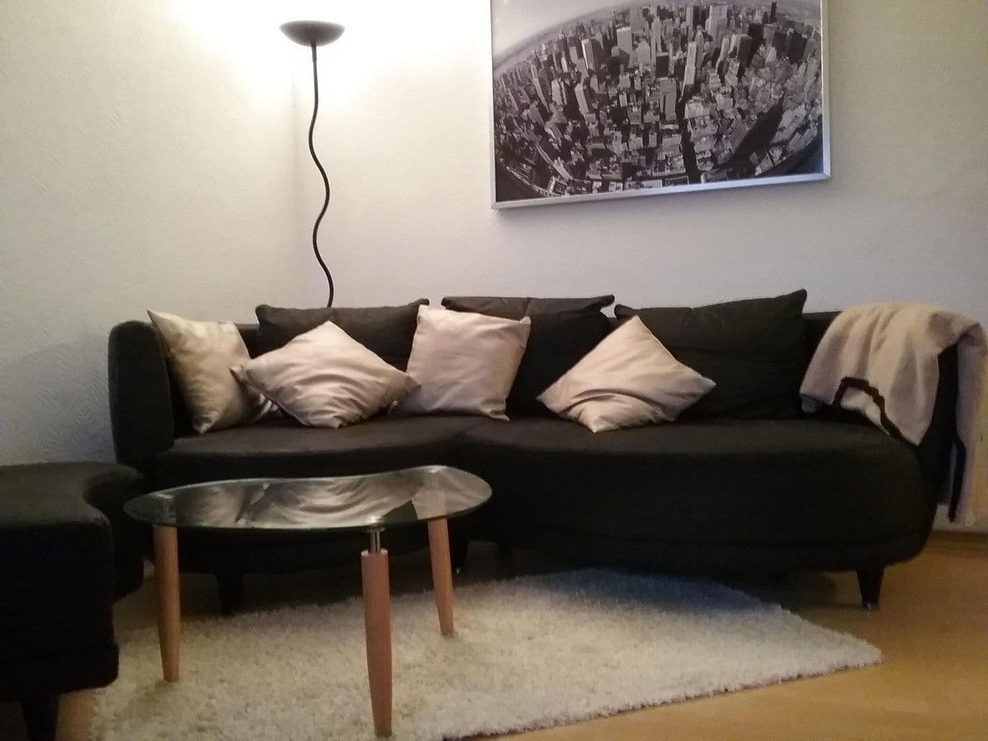 Prenájom bytu 1-izbový 38 m², Gelnhausen, Hesensko Prenájom bytu 1-izbový 38 m², Gelnhausen, Hesensko