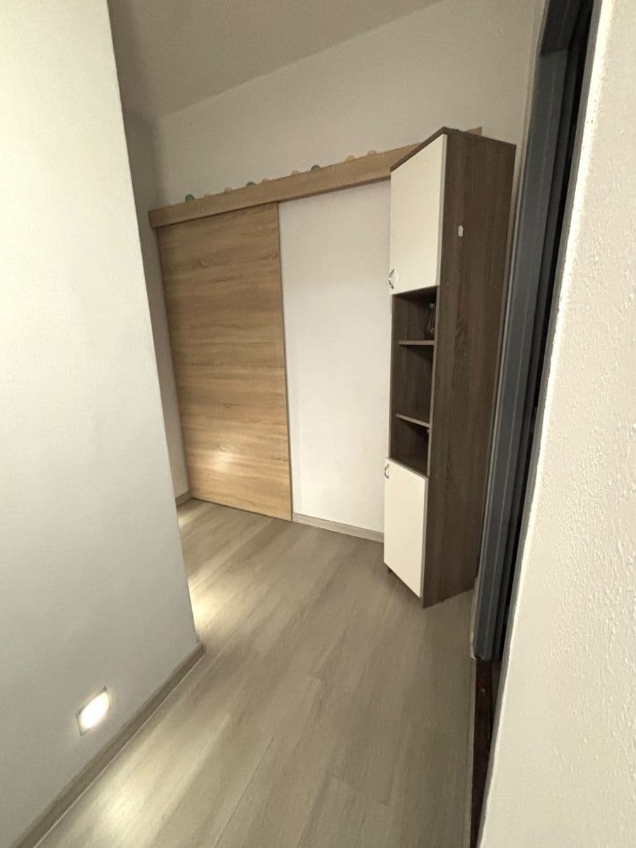 Prenájom bytu 2-izbový 43 m², Sadová, Větřní, Jihočeský kraj Prenájom bytu 2-izbový 43 m², Sadová, Větřní, Jihočeský kraj