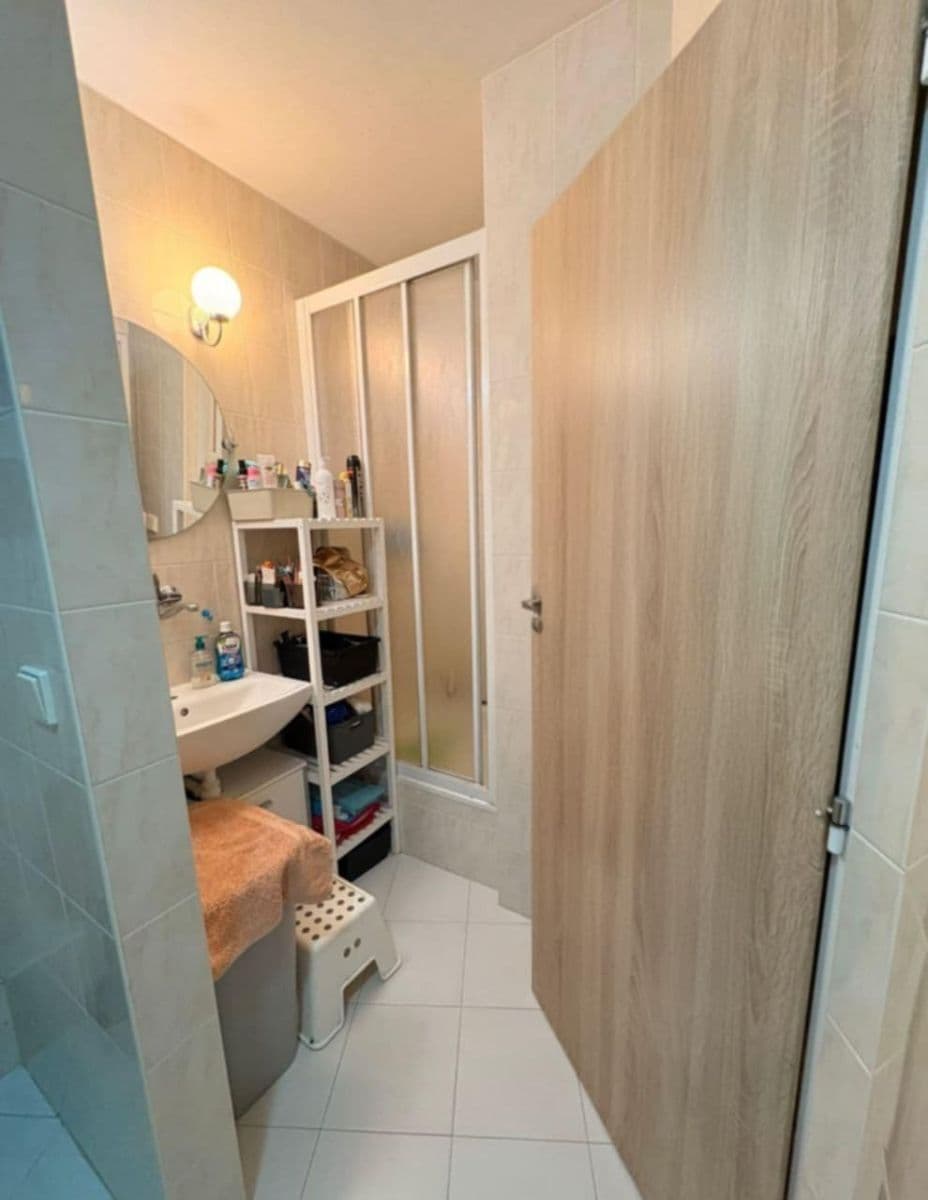 Prenájom bytu 3-izbový 69 m², Kpt. Stránského, Praha, Praha Prenájom bytu 3-izbový 69 m², Kpt. Stránského, Praha, Praha