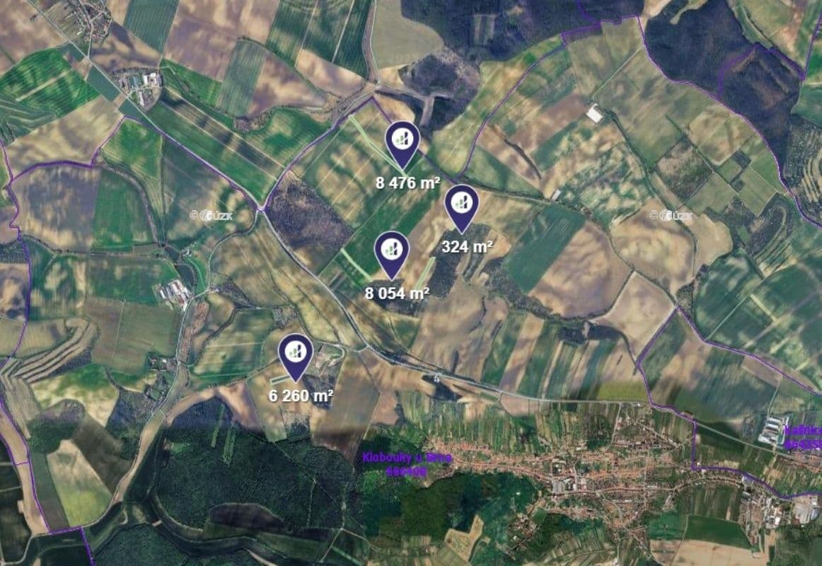 Predaj pozemku 23.114 m², Klobouky u Brna, Jihomoravský kraj Predaj pozemku 23.114 m², Klobouky u Brna, Jihomoravský kraj