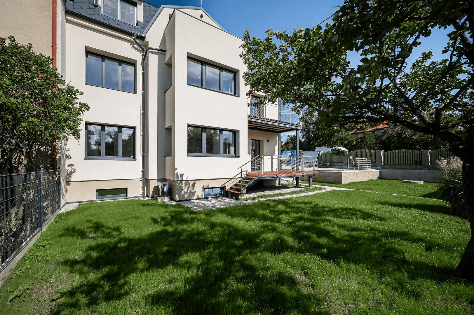 Predaj bytu 4-izbový 144 m², K Havlínu, Praha, Praha Predaj bytu 4-izbový 144 m², K Havlínu, Praha, Praha