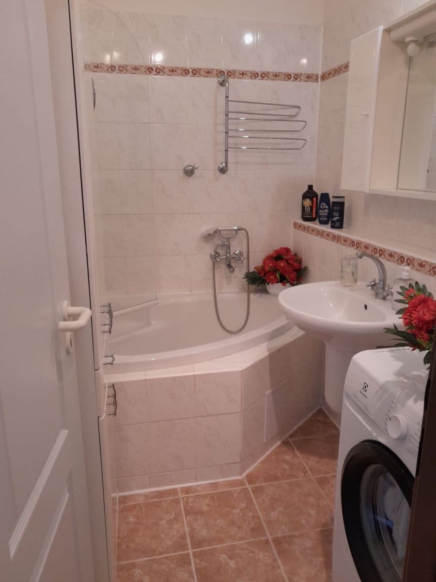 Predaj bytu 3-izbový 70 m², Kurkova, Praha, Praha Predaj bytu 3-izbový 70 m², Kurkova, Praha, Praha