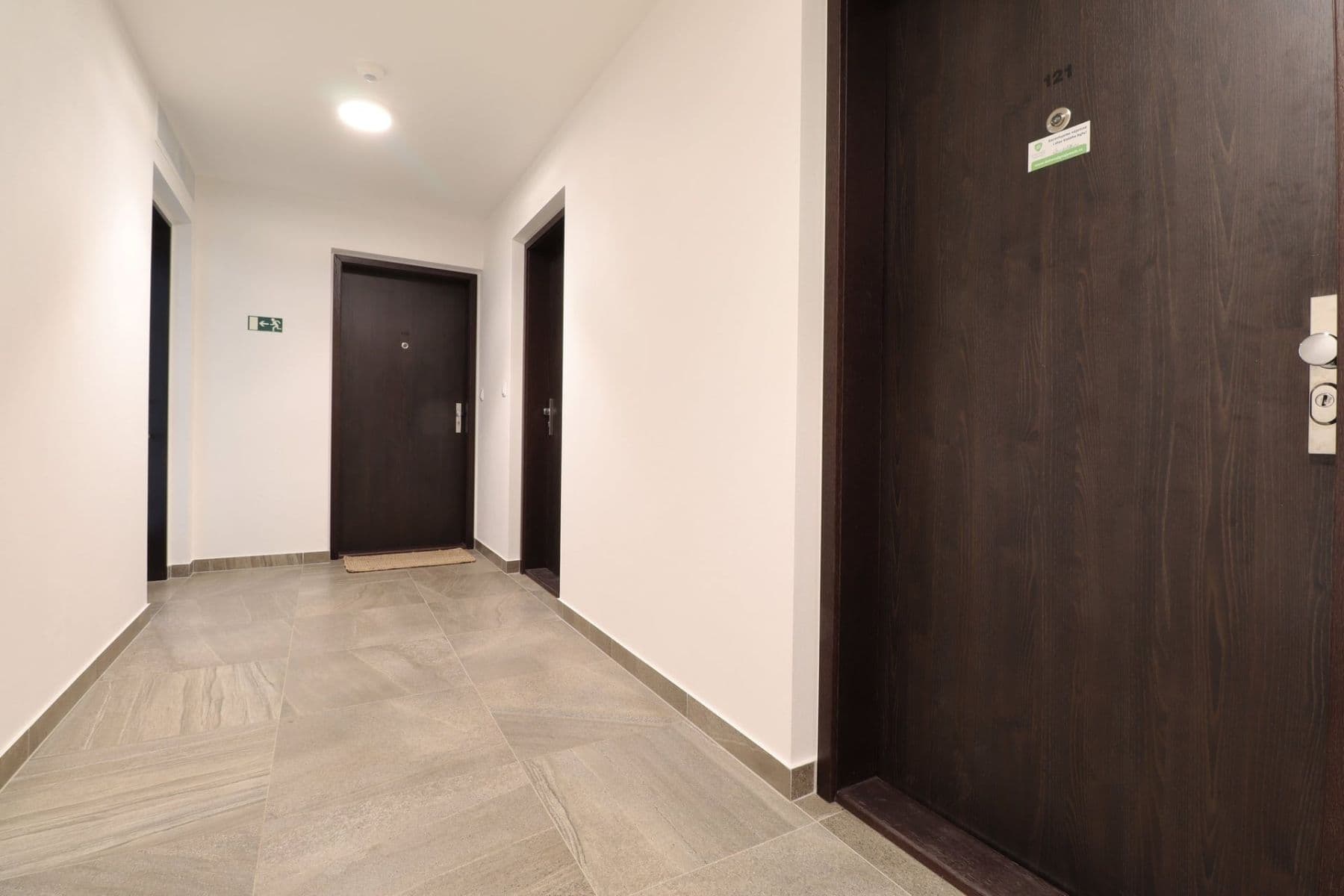 Prenájom bytu 1-izbový 29 m², Šternovská, Praha, Praha Prenájom bytu 1-izbový 29 m², Šternovská, Praha, Praha