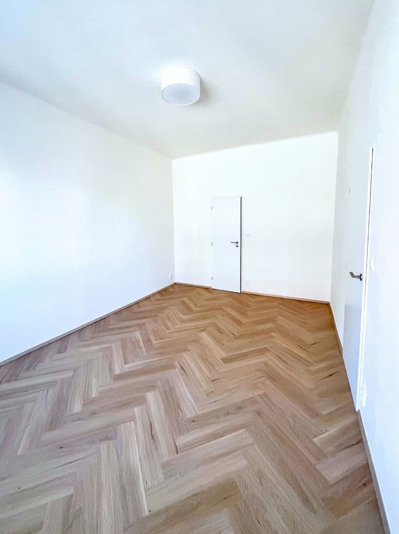 Prenájom bytu 2-izbový 41 m², Černokostelecká, Praha, Praha Prenájom bytu 2-izbový 41 m², Černokostelecká, Praha, Praha
