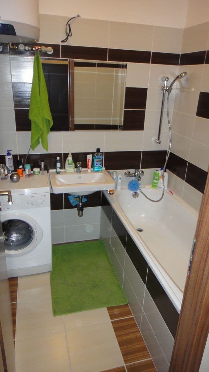 Prenájom bytu 2-izbový 55 m², Čestmírova, Praha, Praha Prenájom bytu 2-izbový 55 m², Čestmírova, Praha, Praha