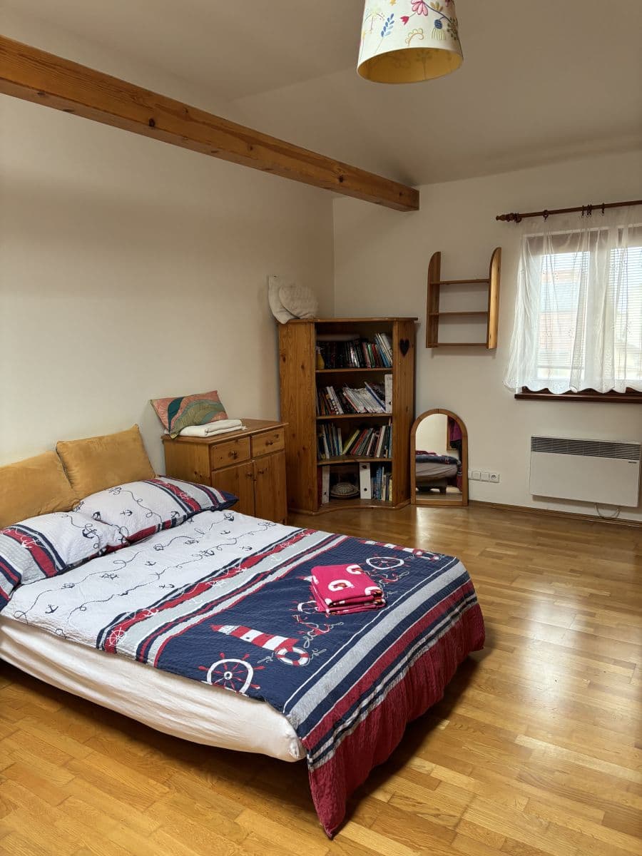Prenájom bytu 82 m², K Holyni, Praha, Praha Prenájom bytu 82 m², K Holyni, Praha, Praha