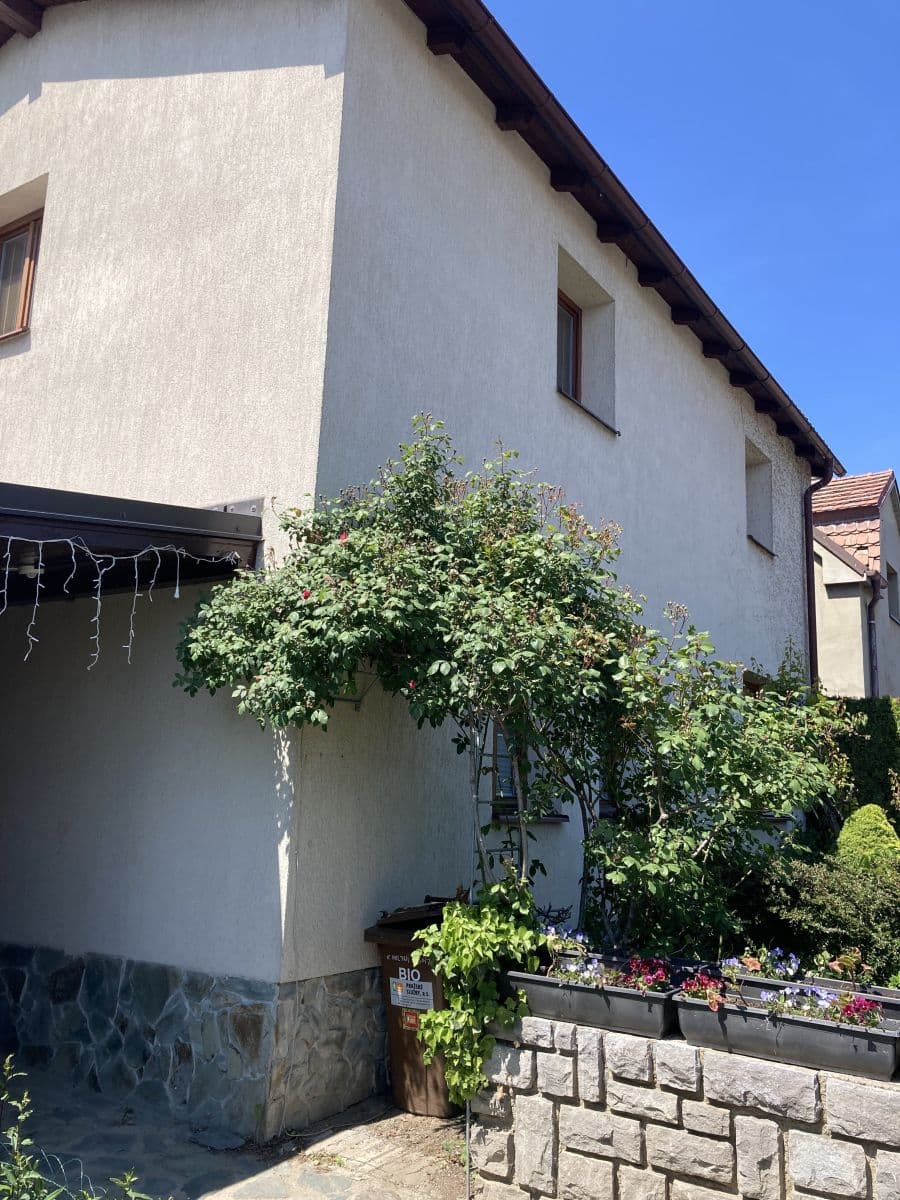 Prenájom bytu 82 m², K Holyni, Praha, Praha Prenájom bytu 82 m², K Holyni, Praha, Praha