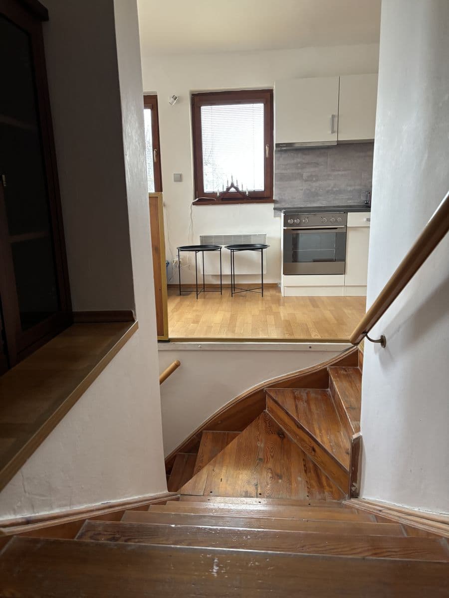 Prenájom bytu 82 m², K Holyni, Praha, Praha Prenájom bytu 82 m², K Holyni, Praha, Praha