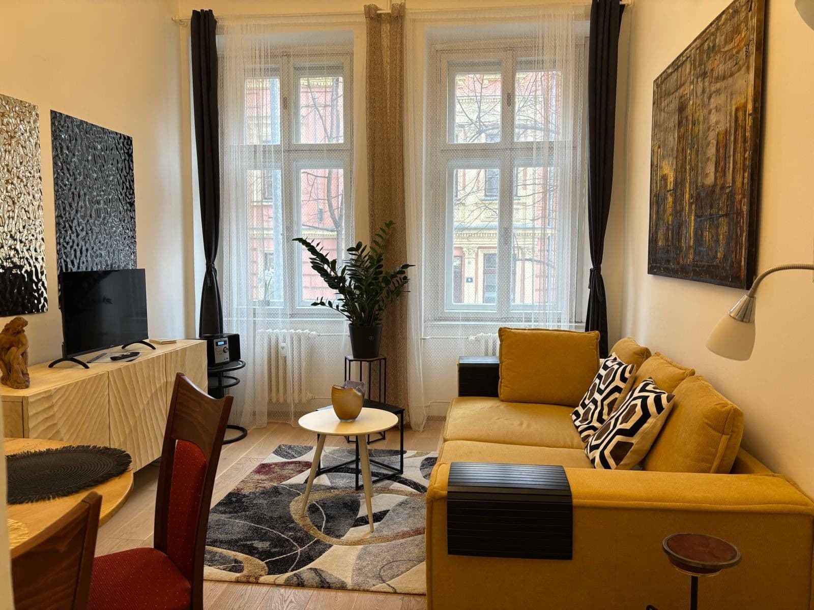 Prenájom bytu 45 m², Šafaříkova, Praha, Praha Prenájom bytu 45 m², Šafaříkova, Praha, Praha