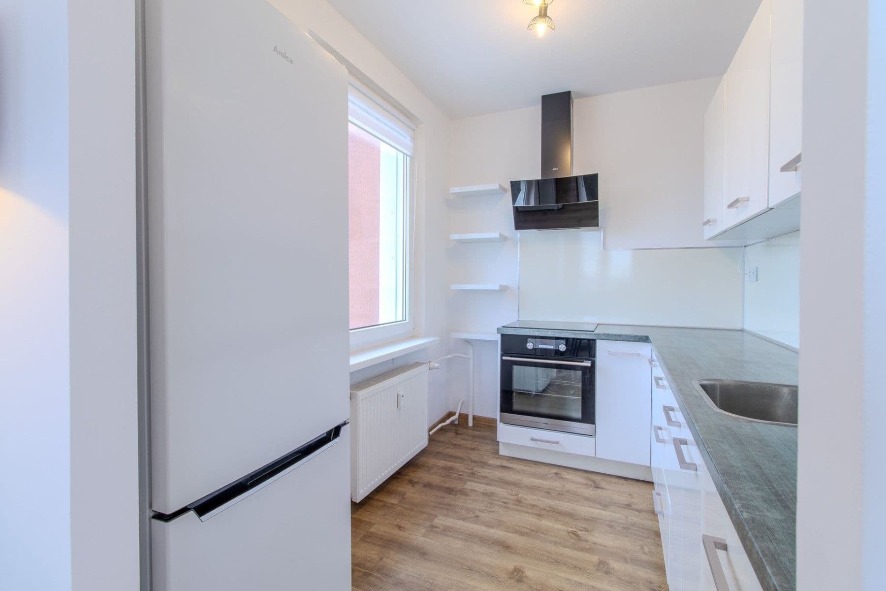 Prenájom bytu 2-izbový 55 m², Jablonecká, Praha, Praha Prenájom bytu 2-izbový 55 m², Jablonecká, Praha, Praha