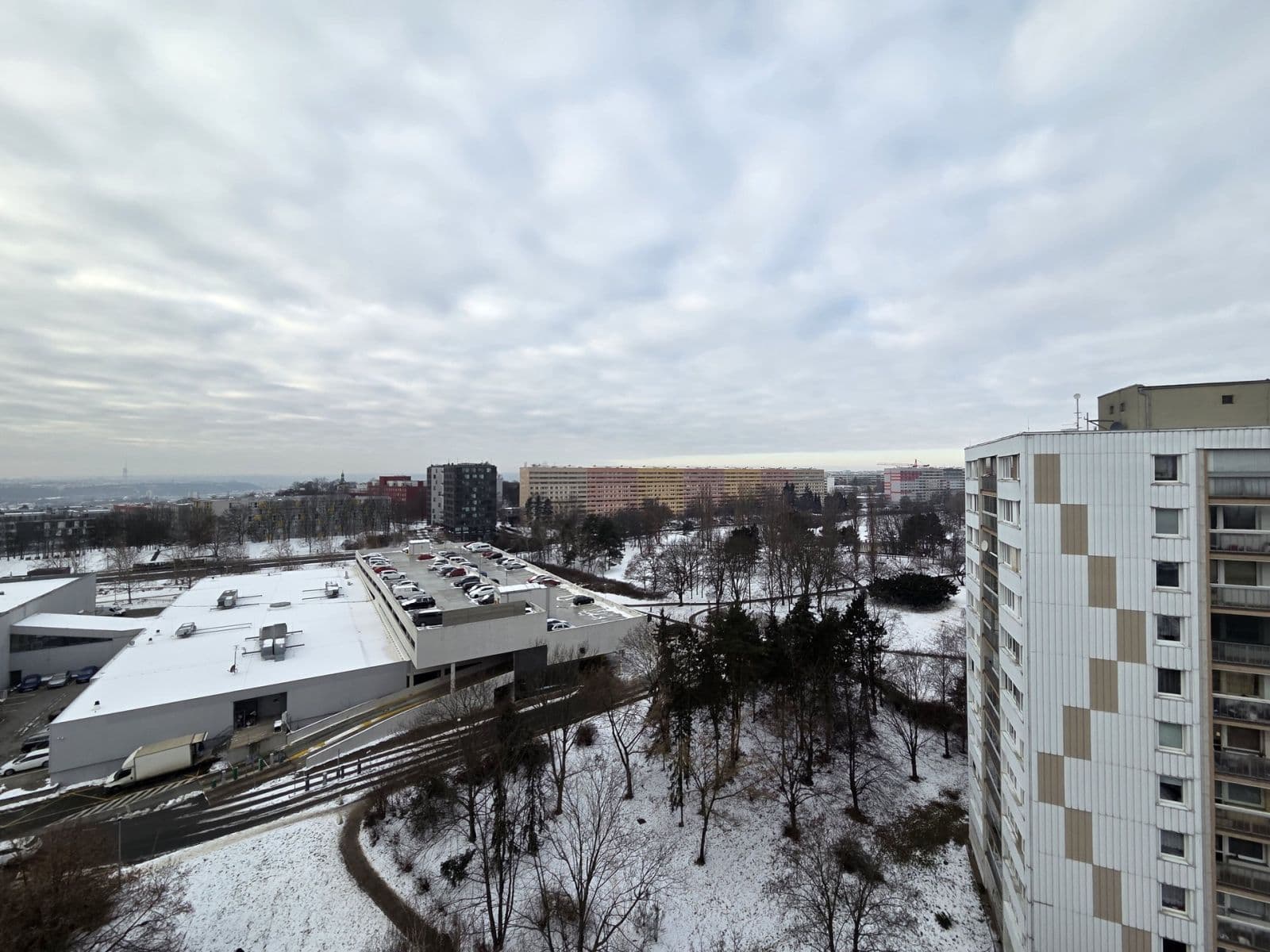 Prenájom bytu 2-izbový 55 m², Jablonecká, Praha, Praha Prenájom bytu 2-izbový 55 m², Jablonecká, Praha, Praha