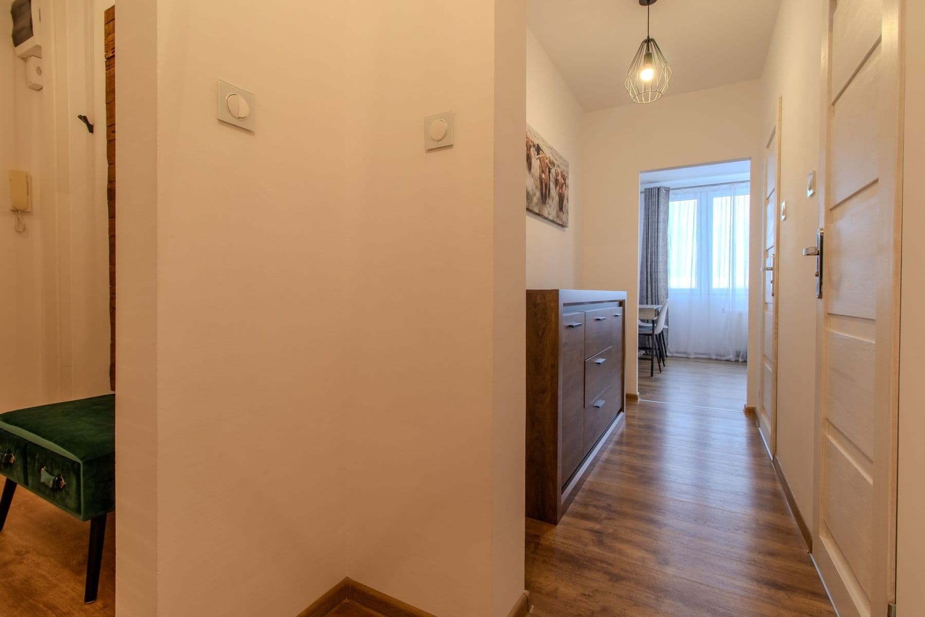 Prenájom bytu 2-izbový 55 m², Jablonecká, Praha, Praha Prenájom bytu 2-izbový 55 m², Jablonecká, Praha, Praha